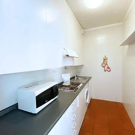 Sant'anna Del Volterraio - Strada Maestra 56 * Bagnaia (Livorno)