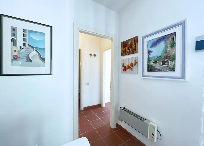 Sant'anna Del Volterraio - Strada Maestra 56 Bagnaia (Livorno)